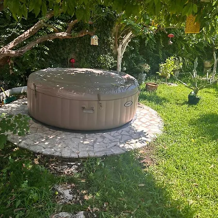 Apartment Garden Antique With Bubble *