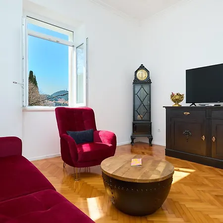Garden Antique With Bubble Apartment Dubrovnik