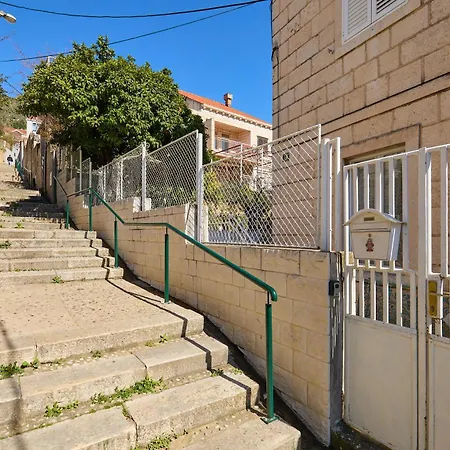 Garden Antique With Bubble *