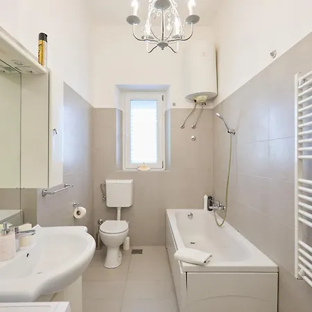 Apartament Garden Antique With Bubble