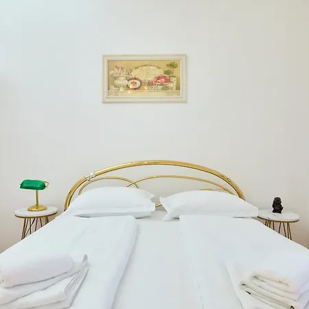 Garden Antique With Bubble Apartman Dubrovnik