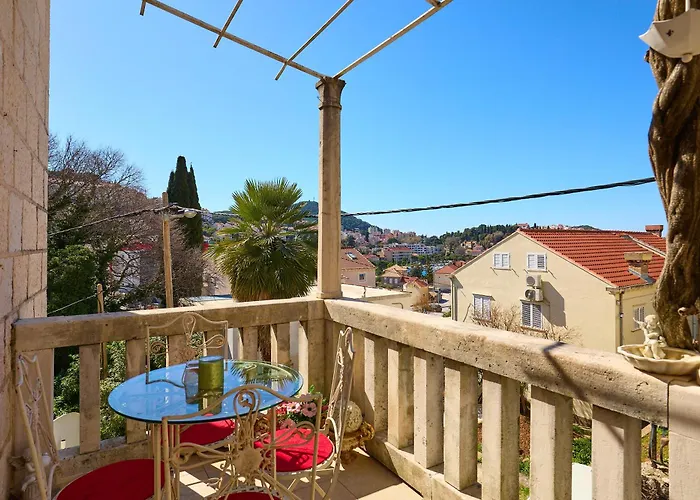 Garden Antique With Bubble * Dubrovnik