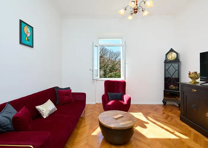 Garden Antique With Bubble