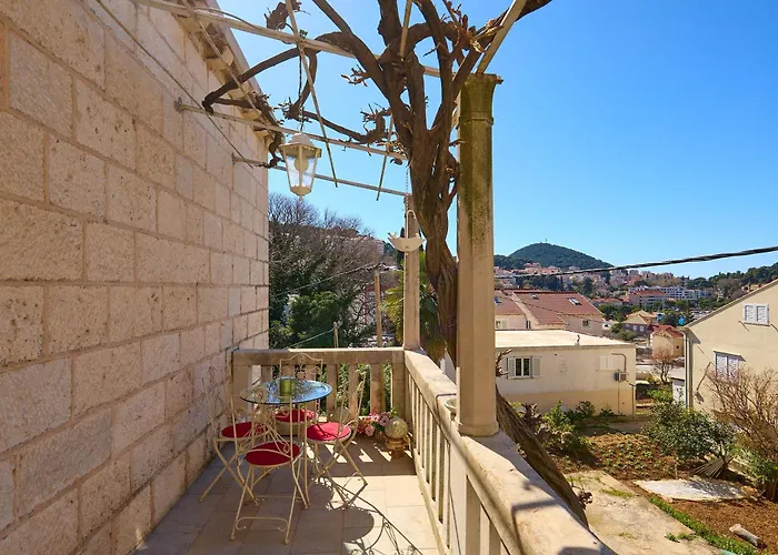 Garden Antique With Bubble Appartement *