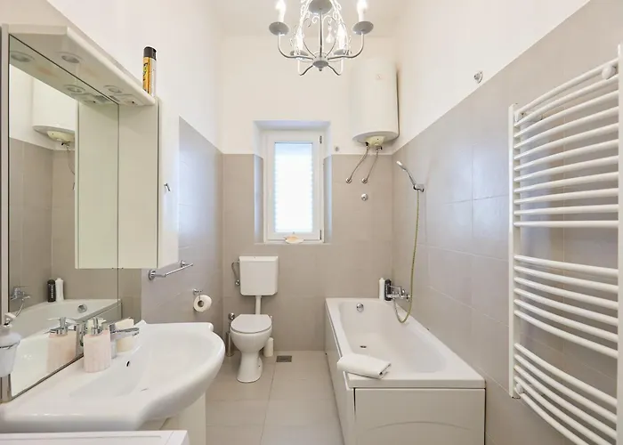 דירה Garden Antique With Bubble