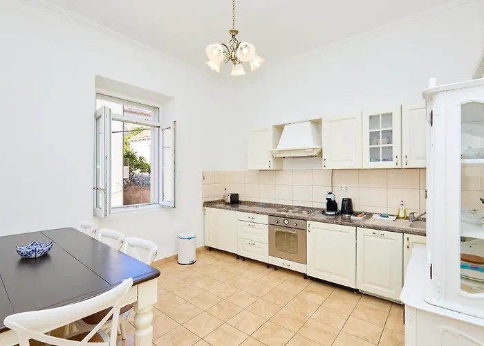 Garden Antique With Bubble Appartement Dubrovnik