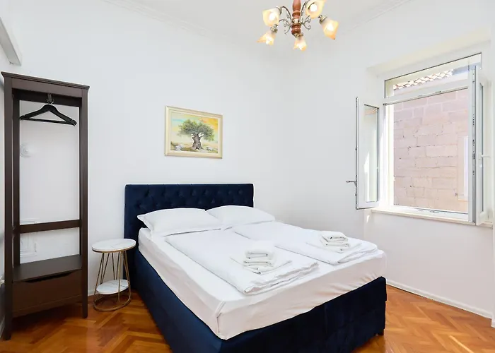 Garden Antique With Bubble Appartement Dubrovnik