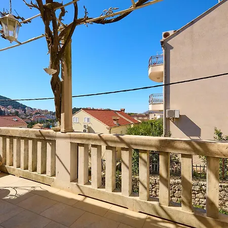 Garden Antique With Bubble Dubrovnik